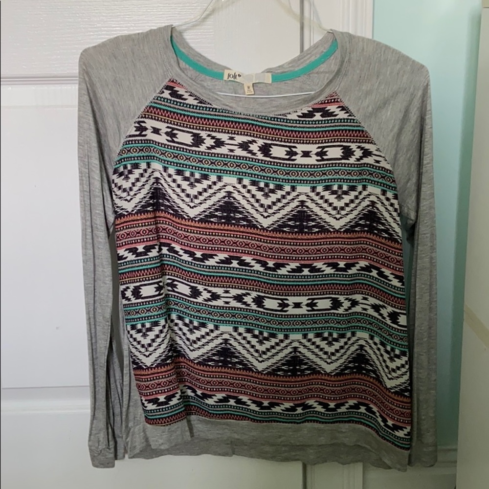 Jolt ‘sweatshirt’ w/ cute print *NWT*